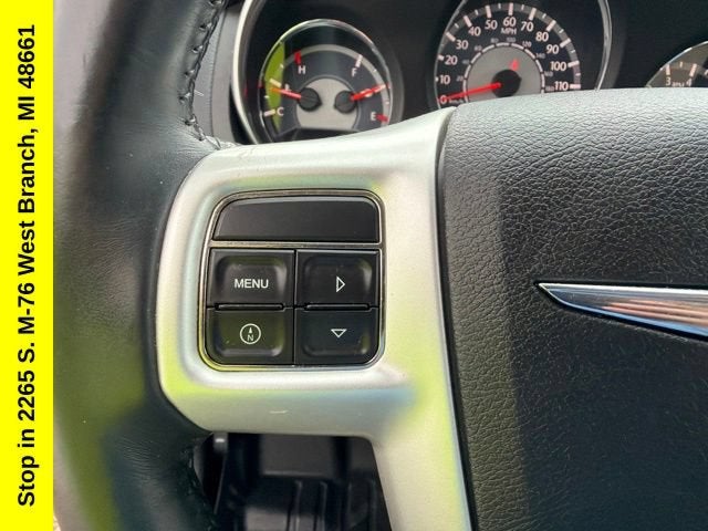 2013 Chrysler 200 Touring