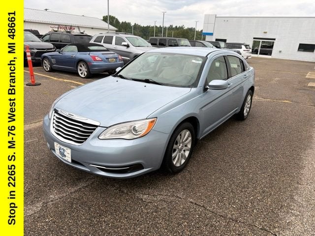 2013 Chrysler 200 Touring