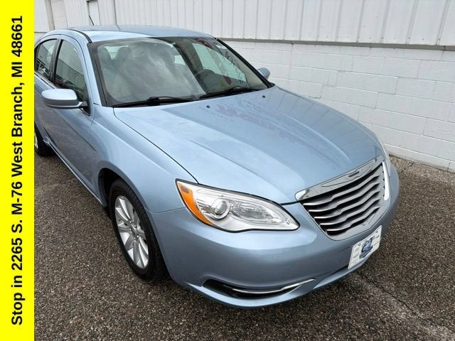2013 Chrysler 200 Touring