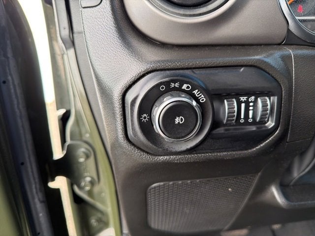 2022 Jeep Wrangler Sport S