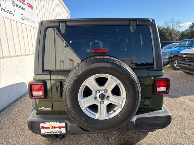 2022 Jeep Wrangler Sport S