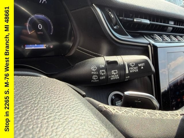 2023 Jeep Grand Cherokee Laredo