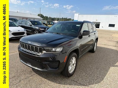 2023 Jeep Grand Cherokee Laredo