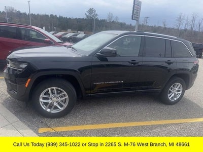 2023 Jeep Grand Cherokee Laredo