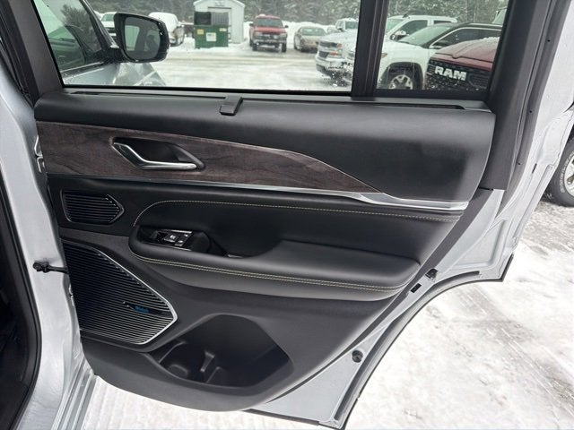 2024 Jeep Grand Cherokee 4xe Overland