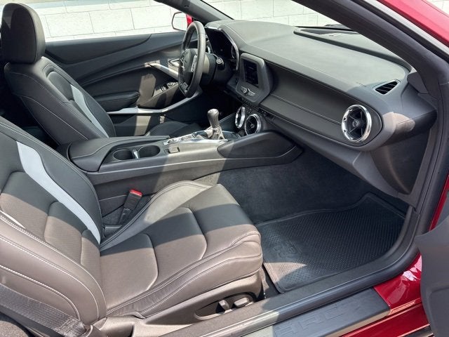 2023 Chevrolet Camaro 2LT