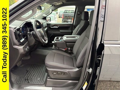 2024 Chevrolet Silverado 1500 LT (2FL)