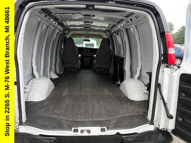 2019 Chevrolet Express Cargo 3500 BASE