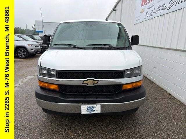 2019 Chevrolet Express Cargo 3500 BASE