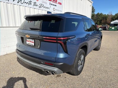 2024 Chevrolet Traverse LT