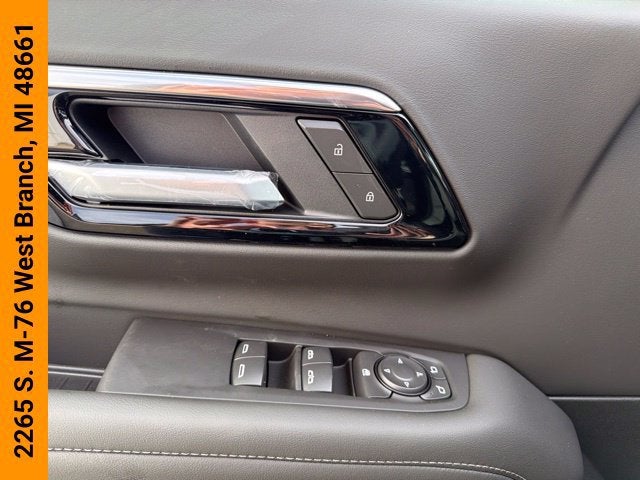 2026 Chevrolet Suburban LS - Photo 15