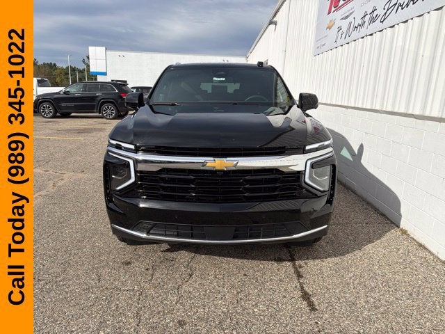 2026 Chevrolet Suburban LS - Photo 2