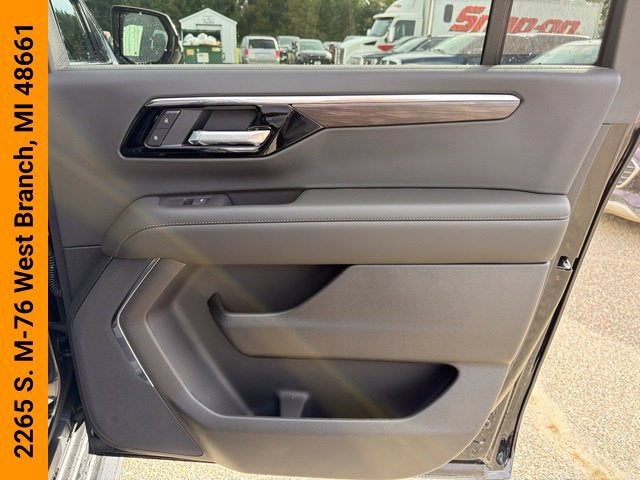 2026 Chevrolet Suburban LS - Photo 27