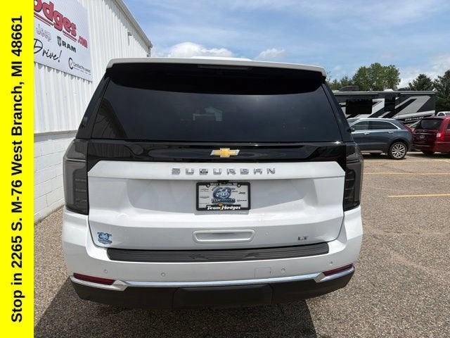 2025 Chevrolet Suburban LT