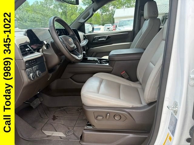 2025 Chevrolet Suburban LT
