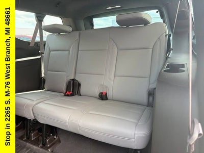 2025 Chevrolet Suburban LT