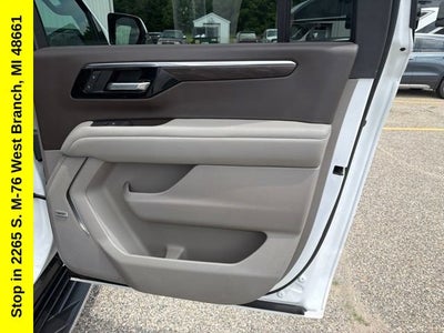 2025 Chevrolet Suburban LT