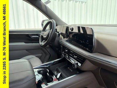 2025 Chevrolet Suburban LT