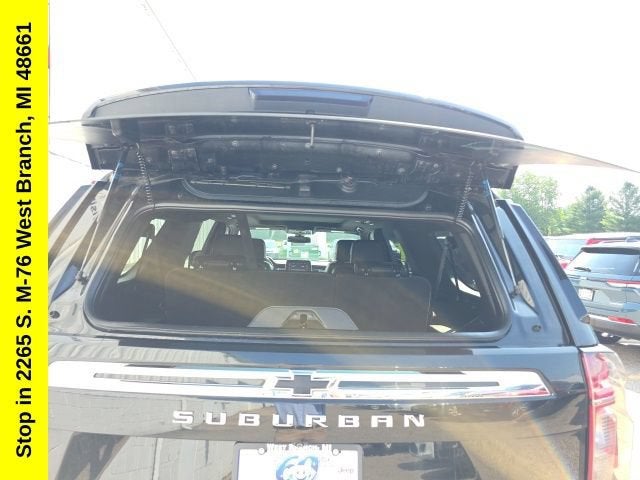 2021 Chevrolet Suburban LT