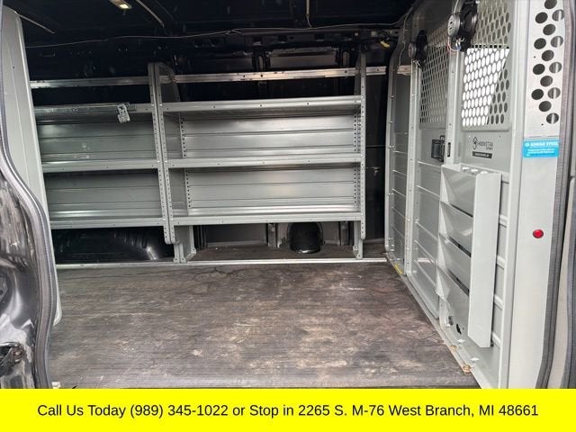2022 GMC Savana Cargo 2500 Work Van