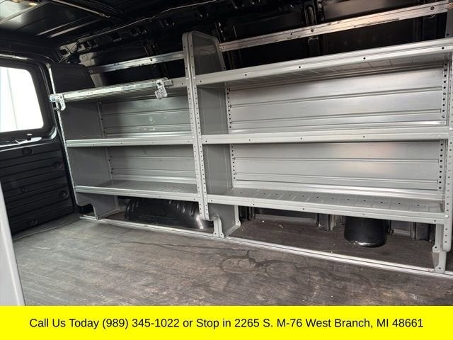 2022 GMC Savana Cargo 2500 Work Van
