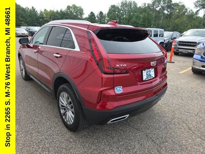 2024 Cadillac XT4 Premium Luxury