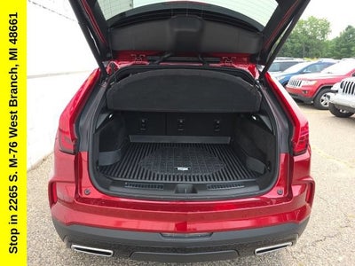 2024 Cadillac XT4 Premium Luxury