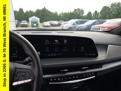 2024 Cadillac XT4 Premium Luxury