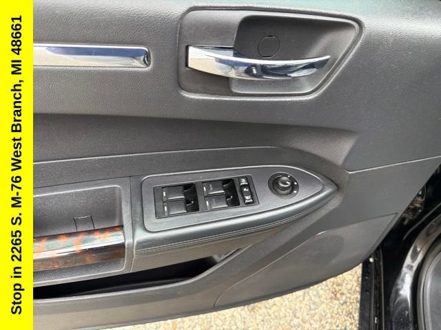 2010 Chrysler 300 300C Hemi