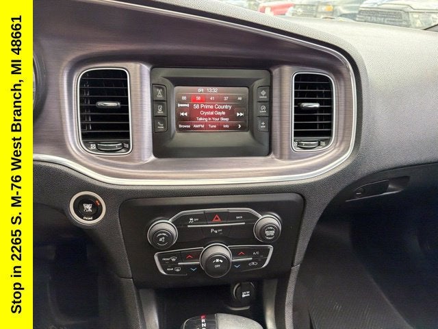 2016 Dodge Charger SE