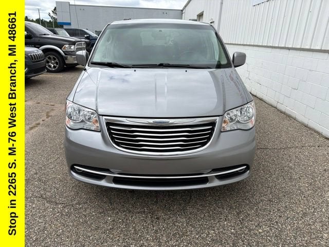2015 Chrysler Town & Country Touring