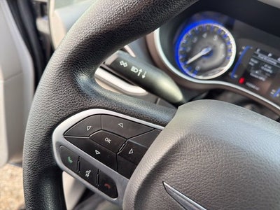 2020 Chrysler Voyager LXI