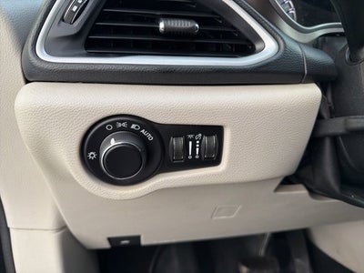 2020 Chrysler Voyager LXI