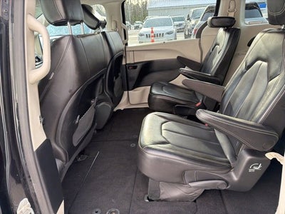 2020 Chrysler Voyager LXI