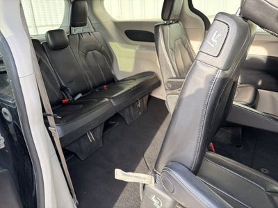 2020 Chrysler Voyager LXI