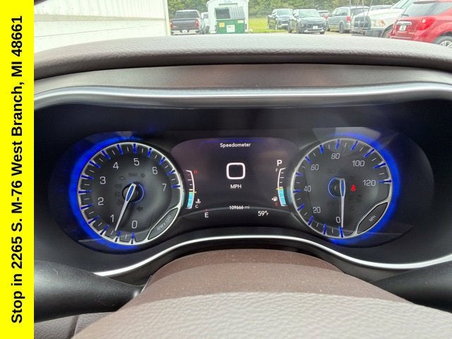 2017 Chrysler Pacifica Touring-L Plus