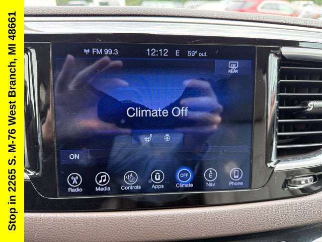 2017 Chrysler Pacifica Touring-L Plus