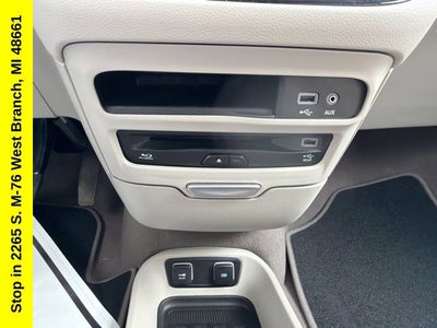 2017 Chrysler Pacifica Touring-L Plus