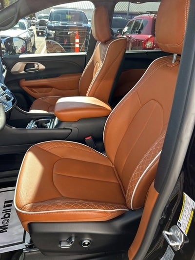 2026 Chrysler Pacifica Pinnacle