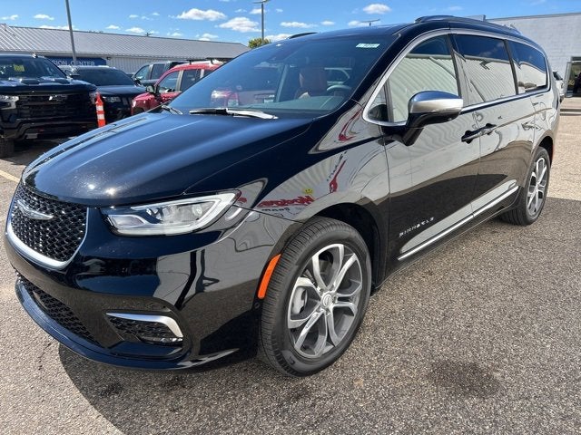 2026 Chrysler Pacifica Pinnacle