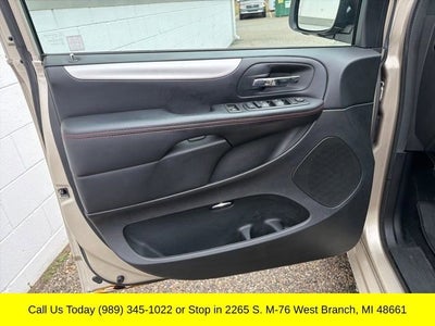 2014 Dodge Grand Caravan R/T