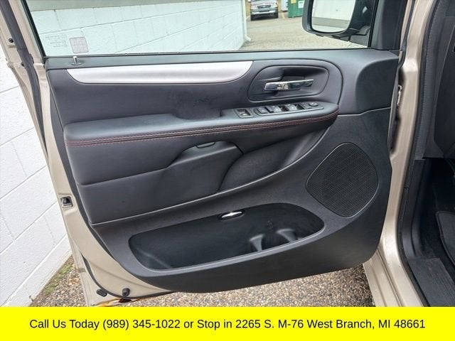 2014 Dodge Grand Caravan R/T