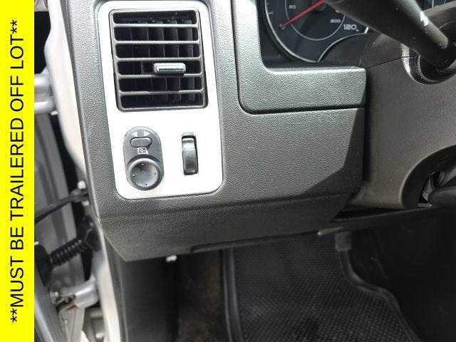 2009 Pontiac Torrent BASE