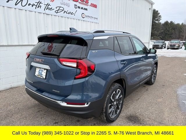 2024 GMC Terrain SLT