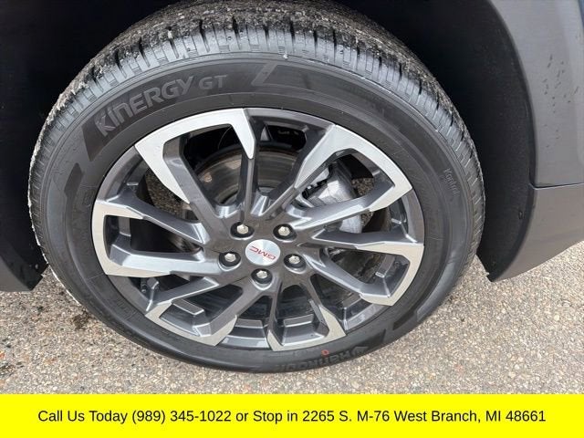 2024 GMC Terrain SLT