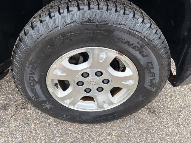 2003 Chevrolet Avalanche BASE