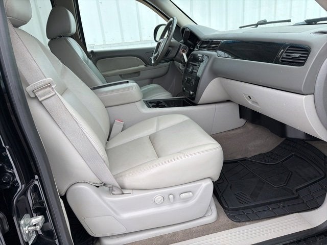 2013 Chevrolet Avalanche LT