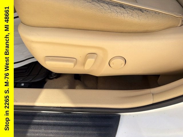 2016 Toyota Camry XLE