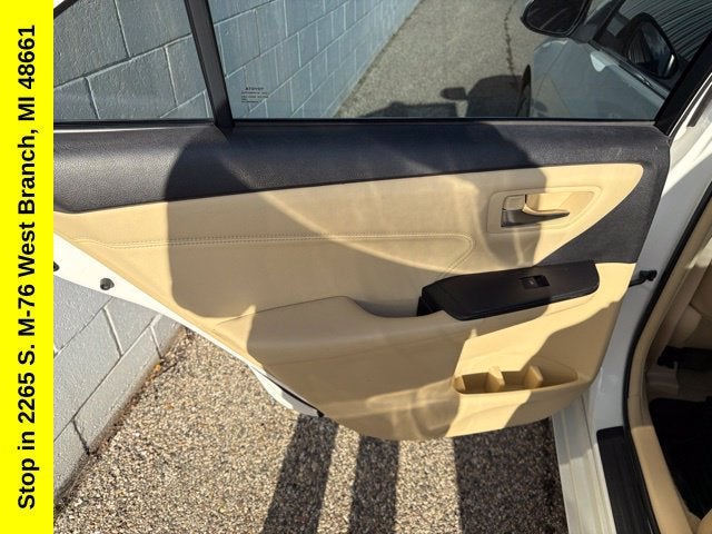 2016 Toyota Camry XLE