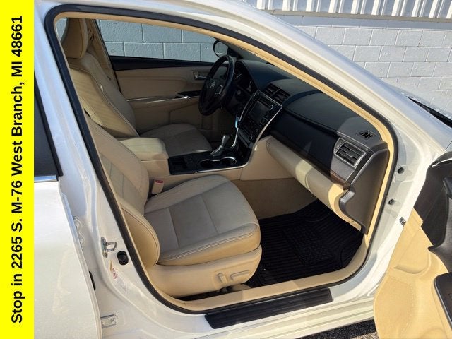 2016 Toyota Camry XLE